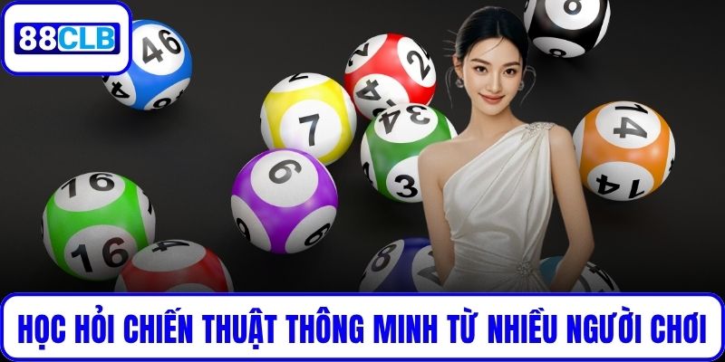 Học hỏi chiến thuật thông minh từ nhiều người chơi